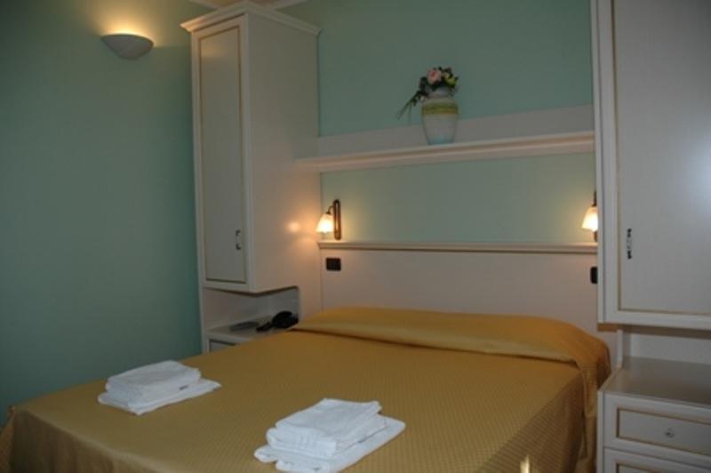Albergo Montenerone Piobbico Rum bild